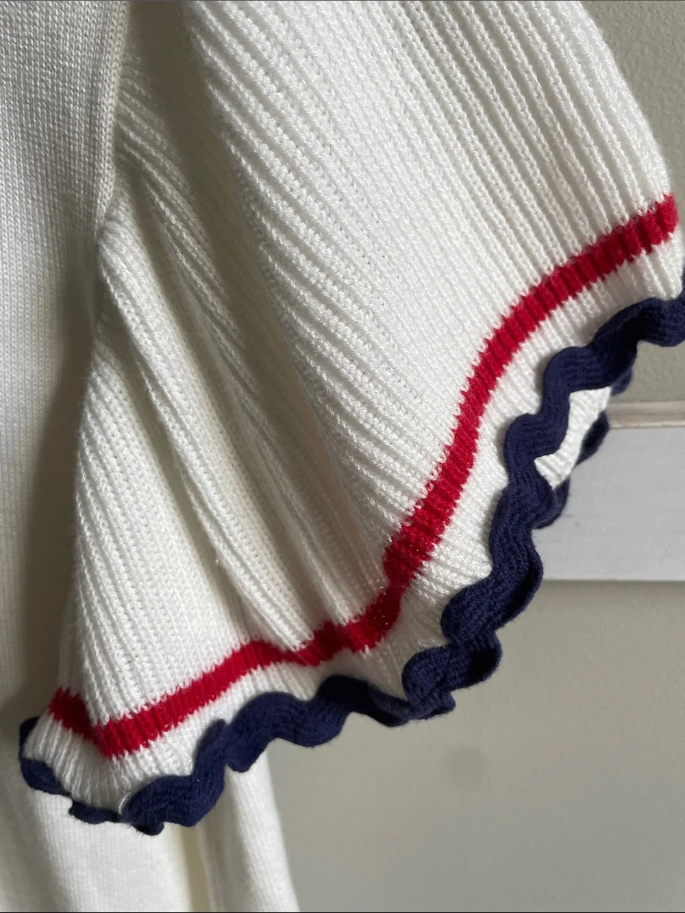 THML White Short Sleeve Sweater Top with Navy and Red Trim - Picture 3 of 7